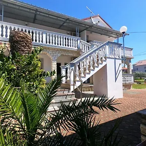 Ana Apartament Sukošan